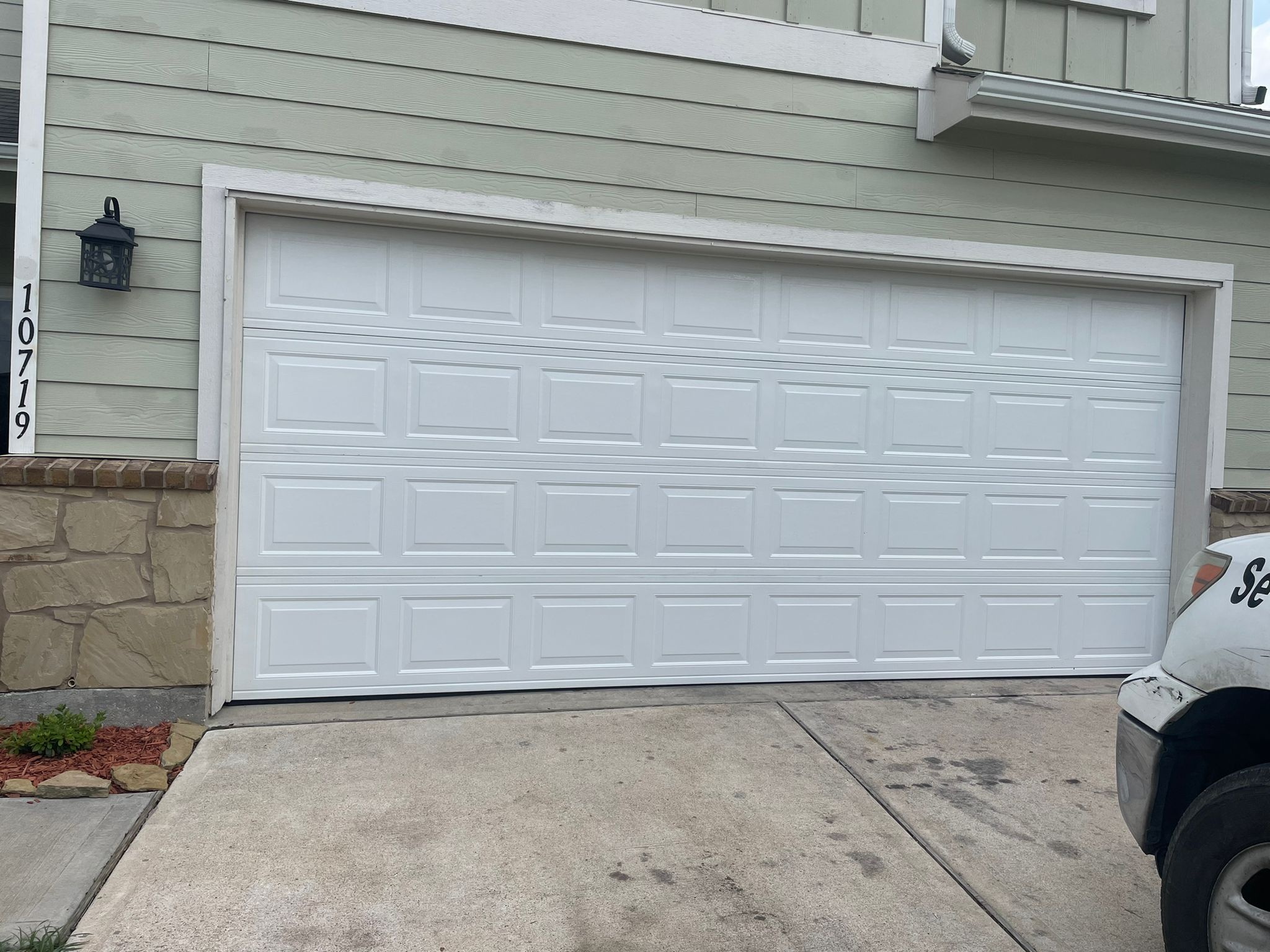 Expert Torsion Spring Repair in Sugar Land, TX - Same-Day Service - Lemus Garage Door Services Sugar Land TX